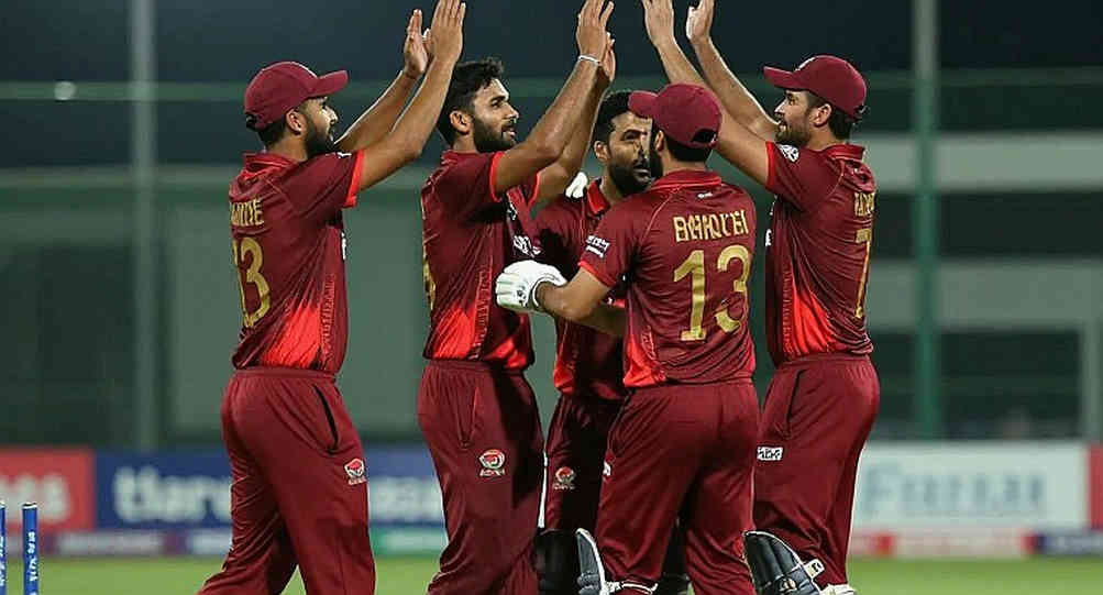 মার্জিনে লেখা এশিয়া: অ্যাসোসিয়েট ক্রিকেটের ট্রান্সফার, বারো সেকেন্ড আর কিনরারার ঘাস